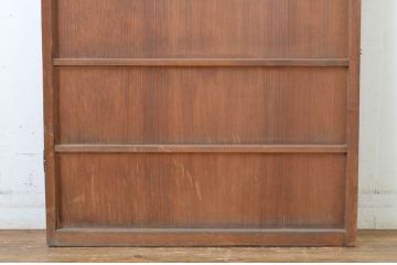 アンティーク建具　上部のデザインがアクセントになるドア1枚(扉、片開き板戸、木製扉)(R-064045)