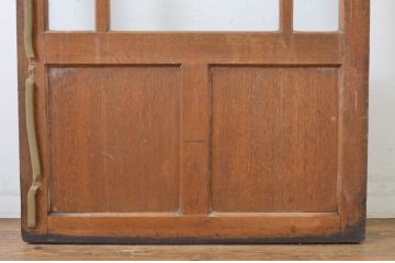 アンティーク建具　シンプルなデザインで取り入れやすい背の高いガラス戸1枚(引き戸)(R-064050)