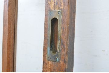 アンティーク建具　シンプルなデザインで取り入れやすい背の高いガラス戸1枚(引き戸)(R-064050)