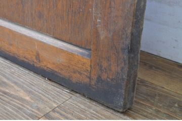 アンティーク建具　シンプルなデザインで取り入れやすい背の高いガラス戸1枚(引き戸)(R-064050)