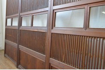 アンティーク建具　和の風情が感じられる裏障子付き格子戸3枚セット(障子戸、引き戸、ガラス帯戸)(R-064062)