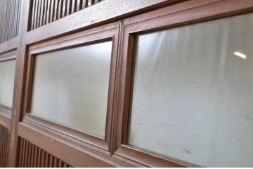 アンティーク建具　和の風情が感じられる裏障子付き格子戸3枚セット(障子戸、引き戸、ガラス帯戸)(R-064062)