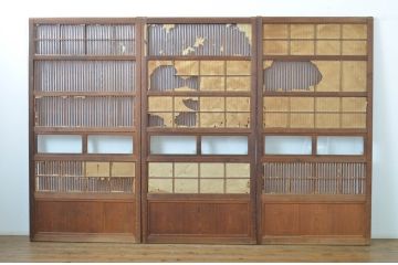 アンティーク建具　和の風情が感じられる裏障子付き格子戸3枚セット(障子戸、引き戸、ガラス帯戸)(R-064062)