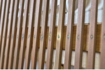 アンティーク建具　腰板欅(ケヤキ)材　和の風情が感じられる裏障子付き格子戸4枚セット(障子戸、引き戸、ガラス帯戸)(R-064063)