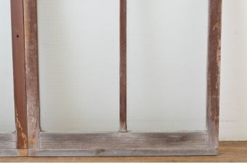 アンティーク建具　レトロな空間を引き立たせるプレスガラス窓2枚セット(ガラス戸、引き戸)(R-064065)
