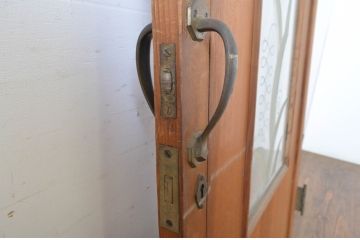 アンティーク建具　大正ロマン　エッチングガラスがおしゃれな古い洋館の親子ドア1対(彫刻ガラス、木製扉、ガラス扉)(R-064068)