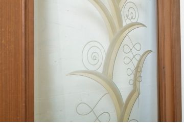 アンティーク建具　大正ロマン　エッチングガラスがおしゃれな古い洋館のドア1枚(彫刻ガラス、扉、木製扉、ガラス扉)(R-064069)