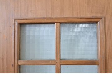 アンティーク建具　柾目の美しいプレスガラス入りドア1枚(扉、木製扉、ガラス扉)(R-064070)