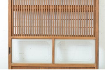 アンティーク建具　和の風情が感じられる裏障子付き格子戸1枚(障子戸、引き戸)(R-064074)