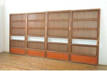 アンティーク建具　腰板欅(ケヤキ)材　和の風情が感じられる裏ガラス入り格子戸4枚セット(ガラス帯戸、引き戸、ガラス戸)(R-064076)