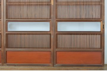 アンティーク建具　腰板欅(ケヤキ)材　和の風情が感じられる裏ガラス入り格子戸4枚セット(ガラス帯戸、引き戸、ガラス戸)(R-064076)