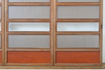 アンティーク建具　腰板欅(ケヤキ)材　和の風情が感じられる裏ガラス入り格子戸4枚セット(ガラス帯戸、引き戸、ガラス戸)(R-064076)