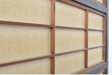 アンティーク建具　和の風情が感じられる裏障子付き格子戸1枚(障子戸、引き戸)(R-064080)