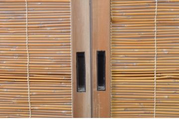 アンティーク建具　透かし彫りがおしゃれな幅狭夏戸4枚セット(簾戸、御簾戸、簀戸、葭戸、夏障子、すど、引き戸)(R-064082)