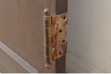 アンティーク建具　ペイント仕上げ限定　落ち着いた雰囲気を演出するドア1枚(扉、木製扉)(R-064087)