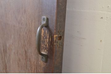 アンティーク建具　ペイント仕上げ限定　落ち着いた雰囲気を演出するドア1枚(扉、木製扉)(R-064088)