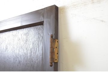 アンティーク建具　ペイント仕上げ限定　落ち着いた雰囲気を演出するドア1枚(扉、木製扉)(R-064089)