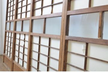 アンティーク建具　昔懐かしい佇まいが魅力の幅狭障子戸4枚セット(引き戸、ガラス帯戸)(R-064093)