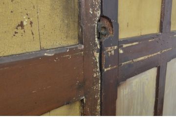 アンティーク建具　ペイント仕上げ限定　時を経て刻まれた風合いが魅力の引き戸2枚セット(R-064100)