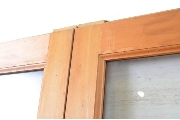 中古　ペイント仕上げ限定　大判スモークガラス入り　シンプルな数寄屋の幅狭ガラス戸4枚セット(引き戸)(R-064103)