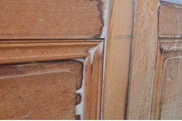 中古　ペイント仕上げ限定　大判スモークガラス入り　シンプルな数寄屋の幅狭ガラス戸4枚セット(引き戸)(R-064103)