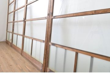アンティーク建具　経年を感じる風合いが魅力のガラス戸4枚セット(引き戸)(R-064106)