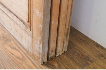 中古　ペイント仕上げ限定　大判スモークガラス入り　背の高い数寄屋のガラス戸4枚セット(引き戸)(R-064109)
