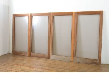 中古　スモークガラス入り　シンプルで取り入れやすい数寄屋の大判ガラス戸4枚セット(引き戸)(R-064113)