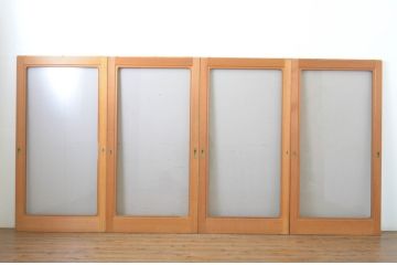 中古　スモークガラス入り　シンプルで取り入れやすい数寄屋の大判ガラス戸4枚セット(引き戸)(R-064113)