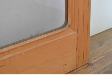 中古　スモークガラス入り　シンプルで取り入れやすい数寄屋の大判ガラス戸4枚セット(引き戸)(R-064113)