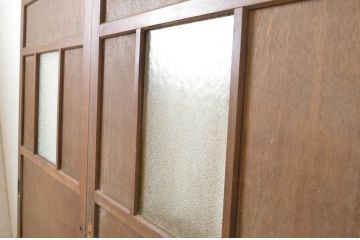アンティーク建具　どこか懐かしい雰囲気漂う引き戸2枚セット(ガラス戸、板戸)(R-064115)