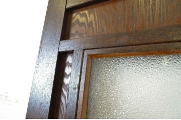 アンティーク建具　大正ロマン!!　レトロな空間づくりにオススメな背の高いダイヤガラスドア1枚(扉、ガラス戸、木製扉)(R-064117)