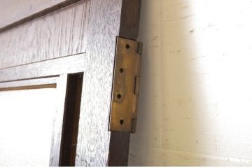 アンティーク建具　大正ロマン!!　レトロな空間づくりにオススメな背の高いダイヤガラスドア1枚(扉、ガラス戸、木製扉)(R-064117)