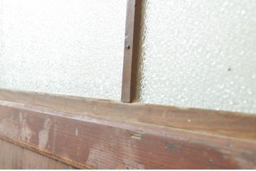 アンティーク建具　経年を感じる風合いが魅力のガラス帯戸2枚セット(引き戸、板戸)(R-064118)