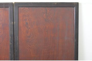 アンティーク建具　漆塗り　杉材一枚板　杢目の良い板戸2枚セット(帯戸、引き戸)(R-064123)