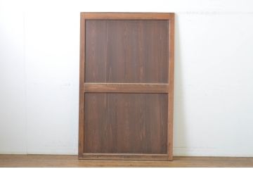 アンティーク建具　枠欅(ケヤキ)材　趣のある和空間におすすめの幅広帯戸1枚(板戸、引き戸)(R-064125)