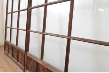 アンティーク建具　上品な和の空間づくりにおすすめの幅広ガラス戸2枚セット(引き戸)(R-064130)