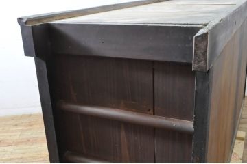 和製アンティーク　凛とした美しさが上品な和を演出してくれる近江水屋箪笥サイドボード(食器棚、戸棚、収納棚、キャビネット)(R-064152)