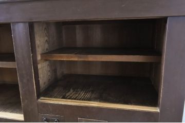 和製アンティーク　凛とした美しさが上品な和を演出してくれる近江水屋箪笥(食器棚、戸棚、収納棚、キャビネット、重ね箪笥)(R-064154)