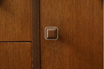 イギリスビンテージ　チーク材　北欧テイストのお部屋におすすめ!!洗練された佇まいが美しいドレッシングチェスト(ドレッサー、鏡台、化粧台、ミラー、ヴィンテージ)(R-064159)