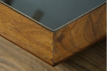 イギリスビンテージ　G-PLAN(ジープラン)　Fresco(フレスコ)　ガラストップがおしゃれなローテーブル　(R-064162)