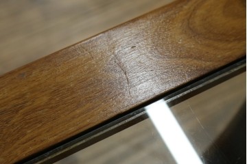 イギリスビンテージ　G-PLAN(ジープラン)　Fresco(フレスコ)　ガラストップがおしゃれなローテーブル　(R-064162)