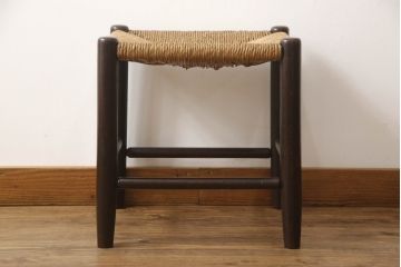 中古　松本民芸家具　#19型　和モダンな雰囲気づくりにおすすめのラッシスツール(椅子、イス、チェア)(定価約6万円)(R-064179)