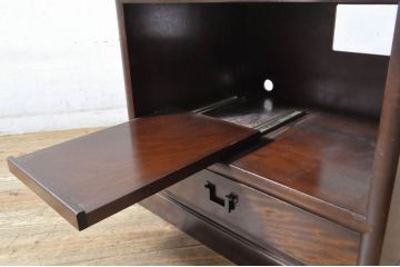 中古　美品　松本民芸家具　上品な佇まいが魅力!!分厚い材で造られたポットワゴン(茶棚、お座敷ワゴン、サイドボード)(R-064187)