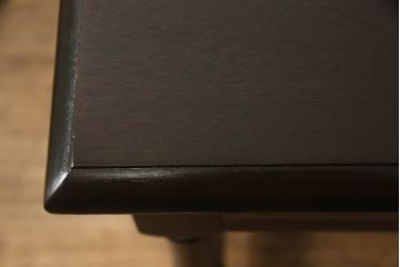 中古　美品　松本民芸家具　T型片袖机　美しい木目とクラシカルな佇まいが魅力的なデスク(机、ワークデスク、在宅用、在宅ワーク用)(定価約42万円)(R-064188)
