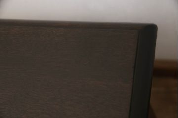中古　美品　松本民芸家具　T型片袖机　美しい木目とクラシカルな佇まいが魅力的なデスク(机、ワークデスク、在宅用、在宅ワーク用)(定価約42万円)(R-064188)