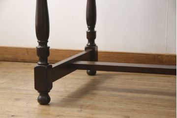 中古　美品　松本民芸家具　T型片袖机　美しい木目とクラシカルな佇まいが魅力的なデスク(机、ワークデスク、在宅用、在宅ワーク用)(定価約42万円)(R-064188)