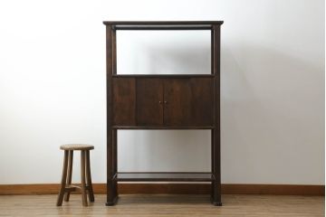 中古　美品　松本民芸家具　#506型　シックな色合いと上品な佇まいが魅力の朝鮮棚(飾り棚、収納棚、戸棚、陳列棚、茶棚、サイドボード)(定価約23万円)(R-064194)