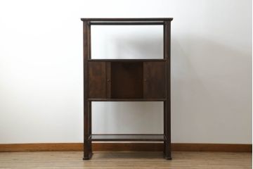 中古　美品　松本民芸家具　#506型　シックな色合いと上品な佇まいが魅力の朝鮮棚(飾り棚、収納棚、戸棚、陳列棚、茶棚、サイドボード)(定価約23万円)(R-064194)