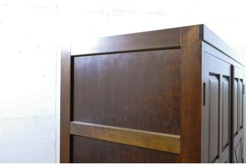 中古　美品　松本民芸家具　当店リメイク　上質な空間づくりにおすすめのワードローブ収納棚(靴箱、下駄箱、キャビネット、戸棚)(R-064195)